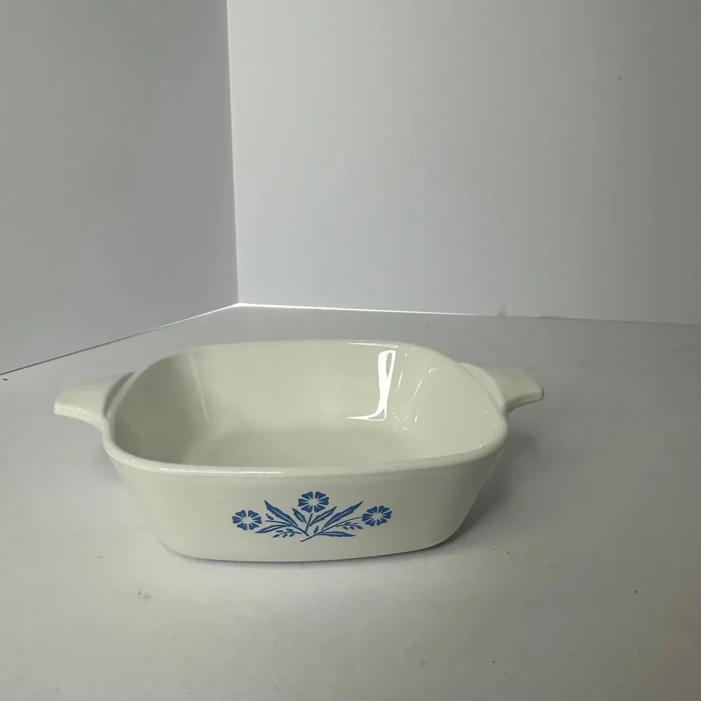 Corning Ware Blue Cornflower P-41-B Petite Pan 1 3/4 Cup Casserole Dish Vintage